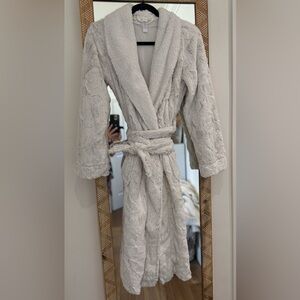 Stars Above Cream Plush Robe